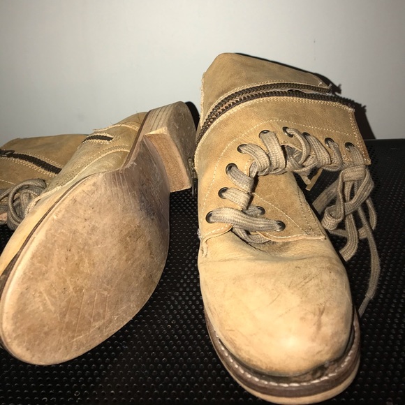 Rustic tan combat boot - Picture 4 of 4